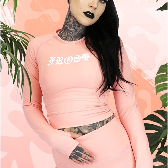 Cropped Active Long Sleeved Top - XL - 2 Colours Avail - Picture 1 of 6